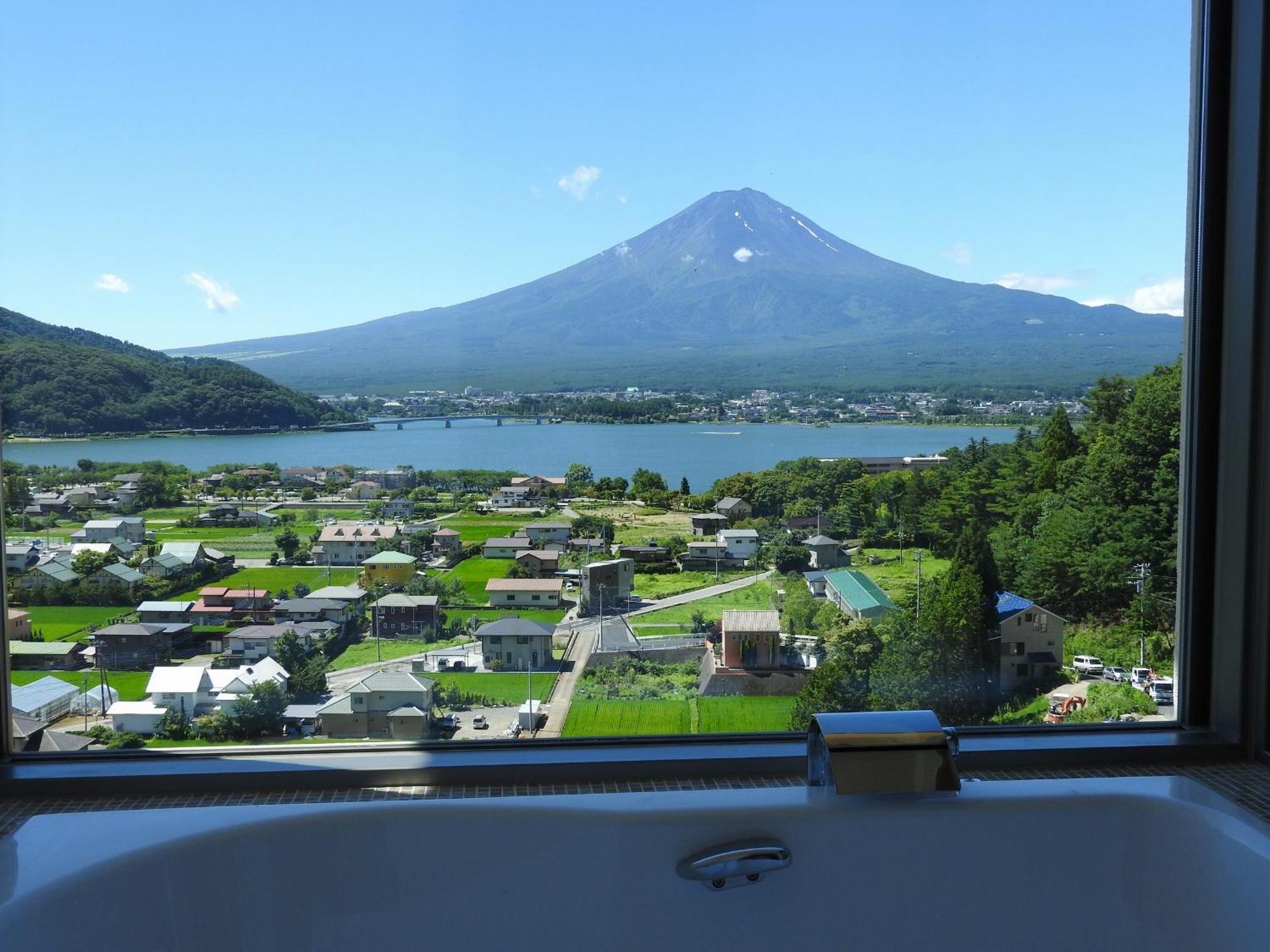 La Vista Fujikawaguchiko Hotel Bagian luar foto