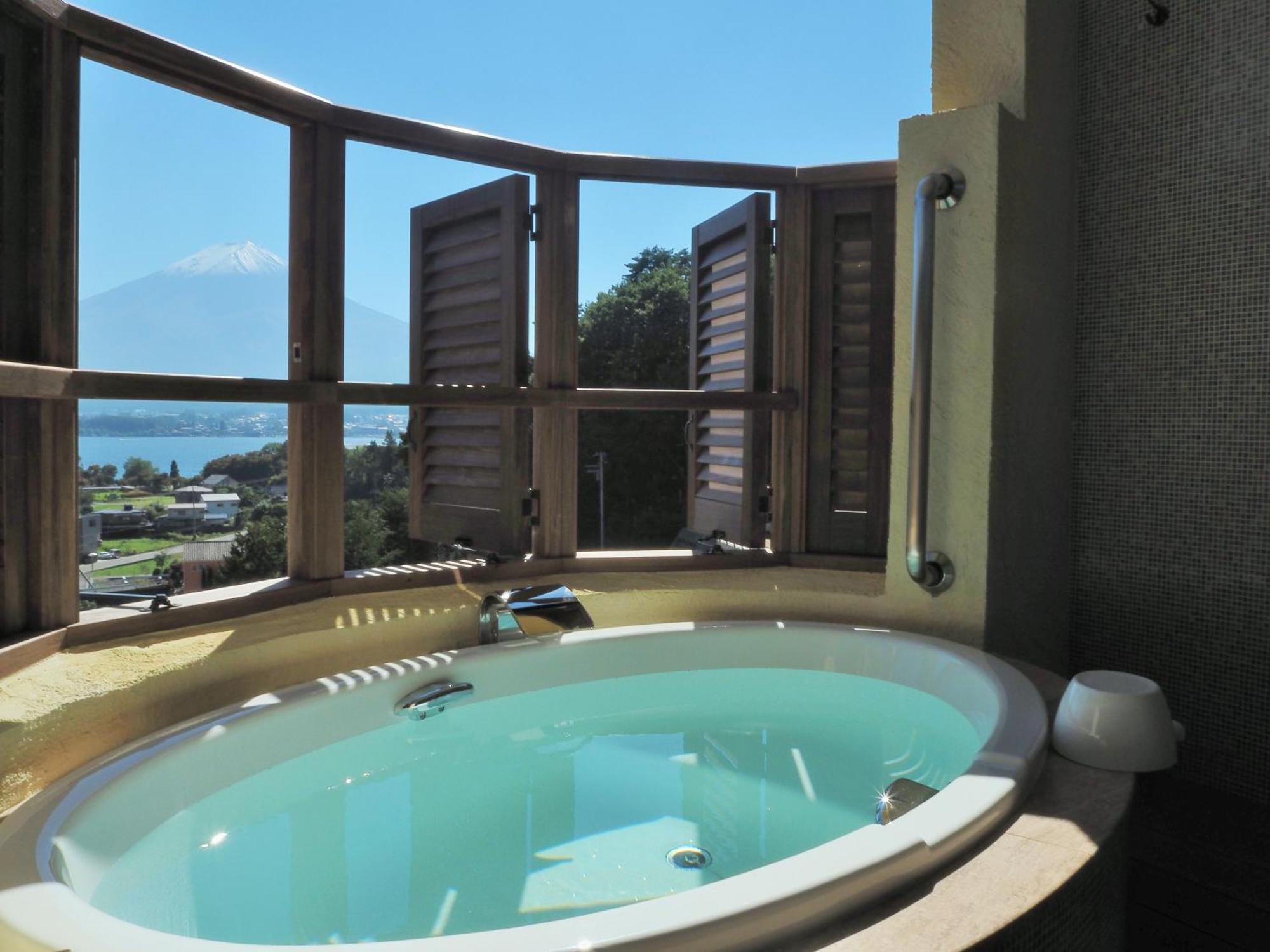 La Vista Fujikawaguchiko Hotel Bagian luar foto