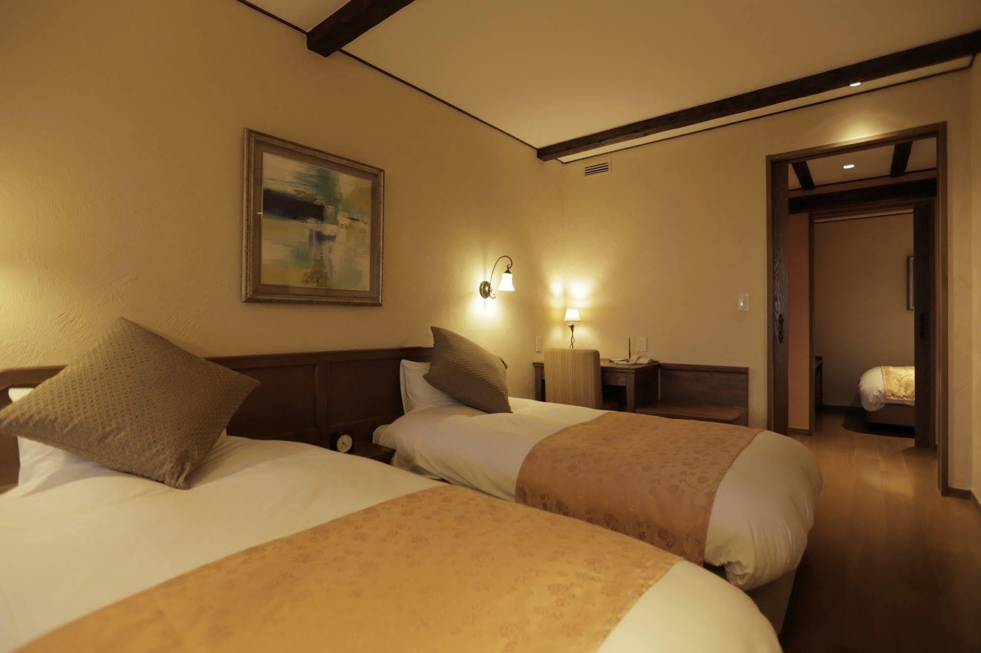La Vista Fujikawaguchiko Hotel Bagian luar foto